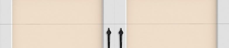 Lynwood style garage door